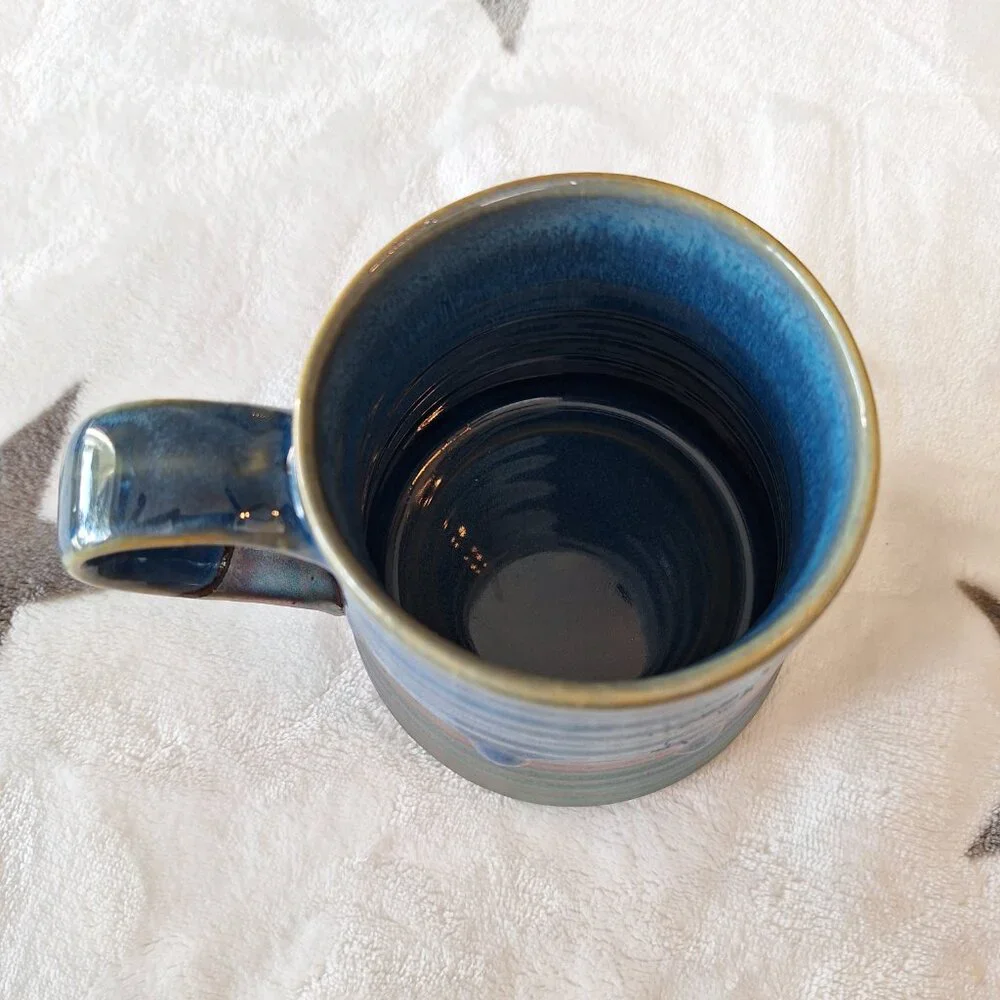 2017 SD Spectrum Desighz Blue‎ Iridescent Drip Glaze Coffee Mug Metallic & Glaze